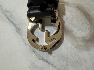 Cintura Gucci Donna Pelle Nera Fibbia Oro