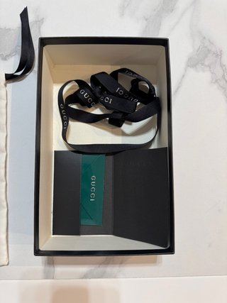 Cintura Gucci Donna Pelle Nera Fibbia Oro
