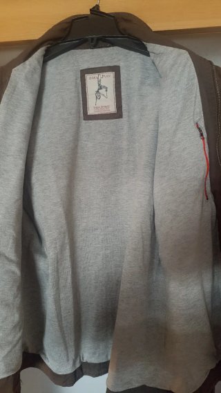 Cazadora Zara forrada XL bolsillos
