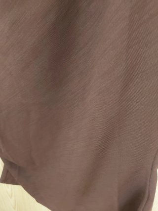 Top drapeado con cuentas. H&M. Talla M. Nuevo.