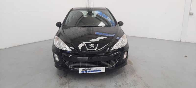 Peugeot 308 2008 - foto 1