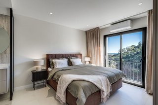 Piso en venta en Los Arqueros-Puerto del Almendro en Benahavís