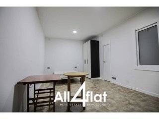 Estudio en alquiler en La Nova Esquerra de l'Eixample en Barcelona