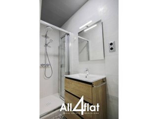Estudio en alquiler en La Nova Esquerra de l'Eixample en Barcelona