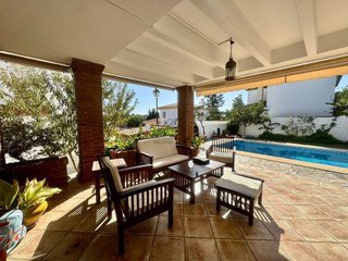 Chalet en venta en El Pinar - Palacio de Congresos en Torremolinos