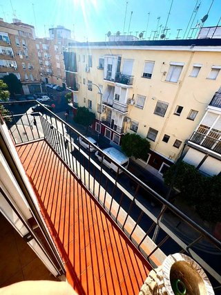 Piso en alquiler en Fontanal - San Carlos - San José en Sevilla