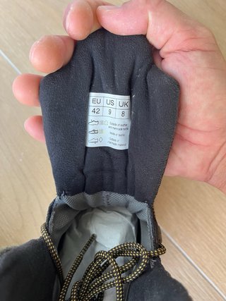 Botas de montaña Altus SAJA H30