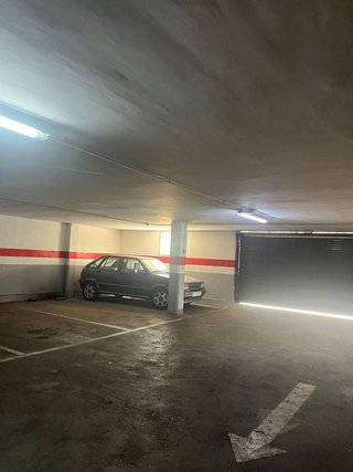 Garaje en venta en Centre en Hospitalet de Llobregat, L´