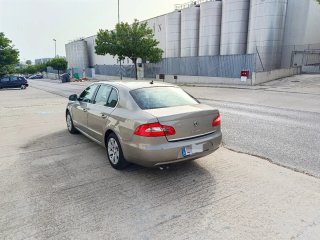 Skoda Superb 2010