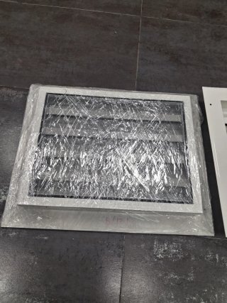 Juego de rejillas ventilación 400x300