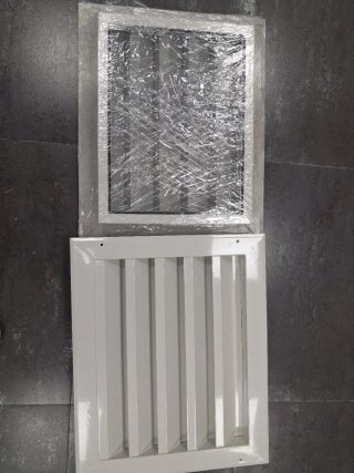Juego de rejillas ventilación 400x300