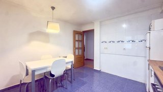 Piso en alquiler en Centro en Ourense