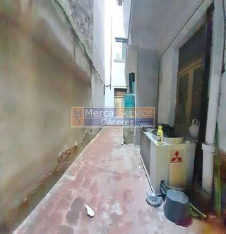 Local comercial en alquiler en Centro en Cáceres