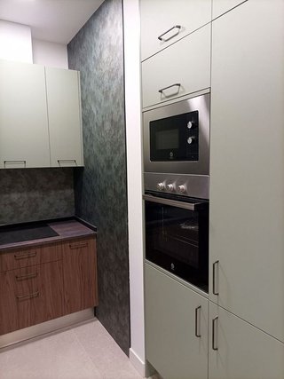 Local comercial en venta en Juan de la Cierva en Getafe
