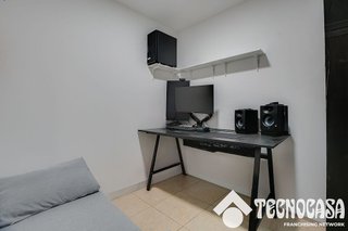 Local comercial en venta en Sant Josep en Hospitalet de Llobregat, L´