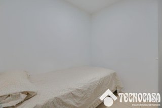 Local comercial en venta en Sant Josep en Hospitalet de Llobregat, L´