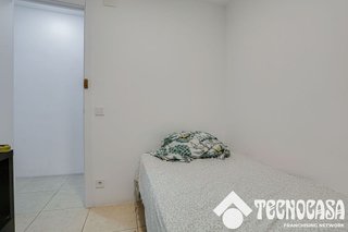 Local comercial en venta en Sant Josep en Hospitalet de Llobregat, L´