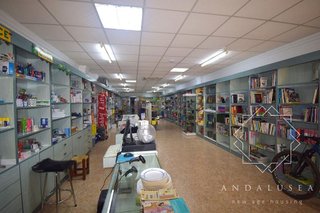 Local comercial en venta en Playa de Garrucha en Garrucha