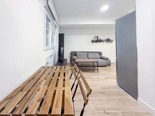 Estudio en alquiler en Castillejos en Madrid