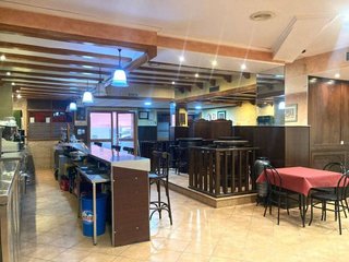 Local comercial en venta en El Alborgí en Paterna