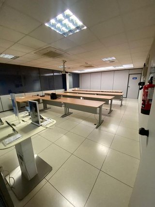 Local comercial en alquiler en Pardinyes - Riu Segre - Mitjana en Lleida