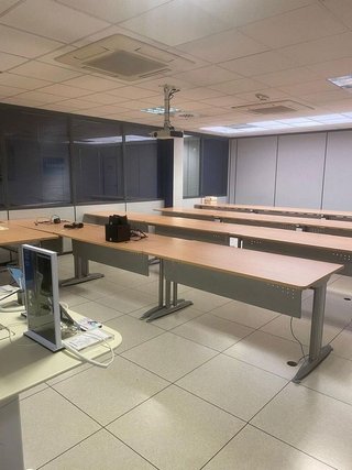 Local comercial en alquiler en Pardinyes - Riu Segre - Mitjana en Lleida