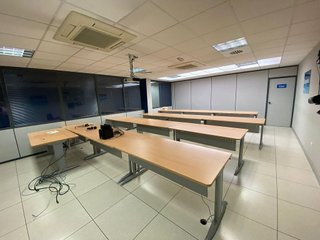 Local comercial en alquiler en Pardinyes - Riu Segre - Mitjana en Lleida