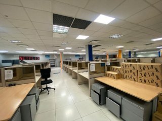 Local comercial en alquiler en Pardinyes - Riu Segre - Mitjana en Lleida