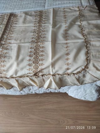 Dos colchas para cama 1.05