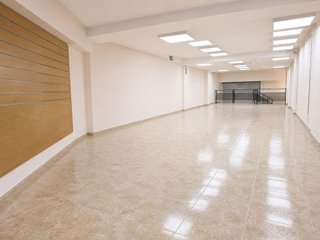 Local comercial en venta en Ajuntament-L'Assumpció en Amposta