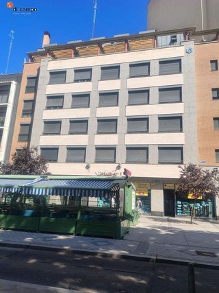 Piso en alquiler en Pº Zorrilla - Cuatro de Marzo en Valladolid