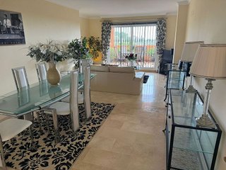 Piso en venta en Elviria en Marbella
