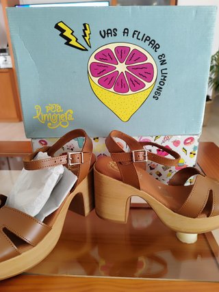 Sandalias de piel- Talla 38