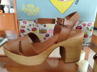 Sandalias de piel- Talla 38