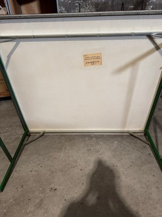 Mesa de ping pong interior