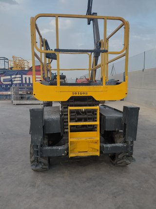 Plataforma Tijeras Haulotte Compact 12 DX Diesel