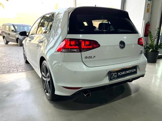 Volkswagen Golf 1.6 105CV BMT DSG