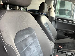 Volkswagen Golf 1.6 105CV BMT DSG