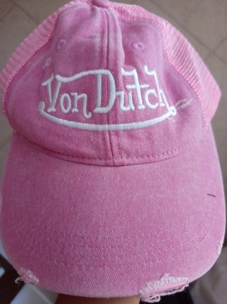 Gorra rosa Von Dutch sin usar