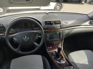 Mercedes-Benz Clase E 2005