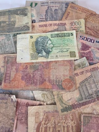 Lote 25 Billetes Africanos Variados
