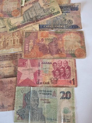 Lote 25 Billetes Africanos Variados