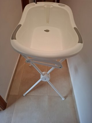 Carrito, bañera y silla coche bebé