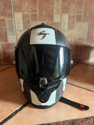 Casco Scorpion R1 Carbono Talla M