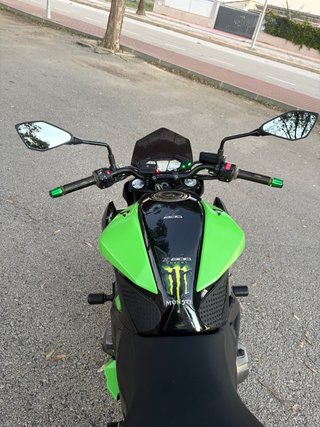Kawasaki Z800E
