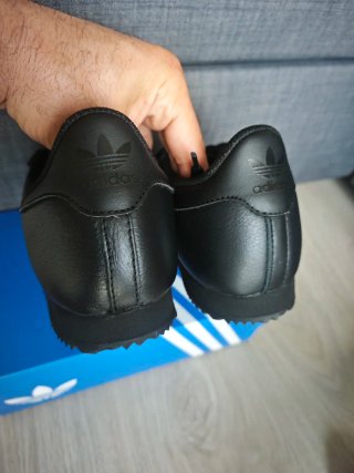 Adidas K74 Negras Nuevas