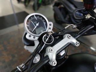 TRIUMPH STREET TWIN - 2018