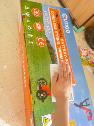 recortadora de césped a batería 21 V con 2 bateria