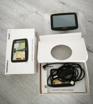 Navegador TomTom START 42