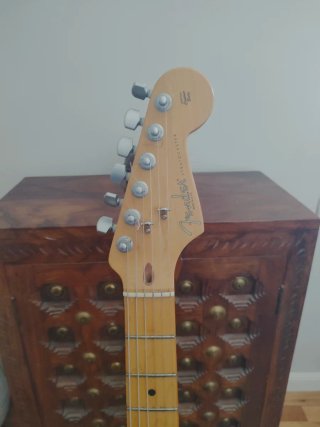 Guitarra Fender Stratocaster Americana
